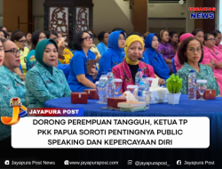 Dorong Perempuan Tangguh, Ketua TP PKK Papua Soroti Pentingnya Public Speaking dan Kepercayaan Diri